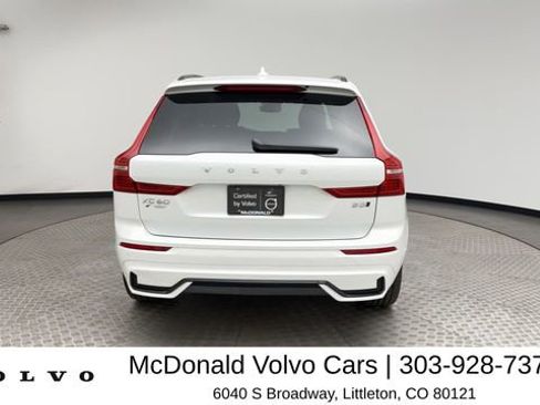 Certified 2025 Volvo XC60 B5 Plus AWD/4WD image 3
