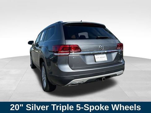 Used 2019 Volkswagen Atlas SE w/ Towing Package FWD image 3