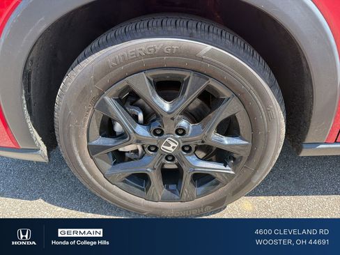 Used 2025 Honda HR-V Sport image 11