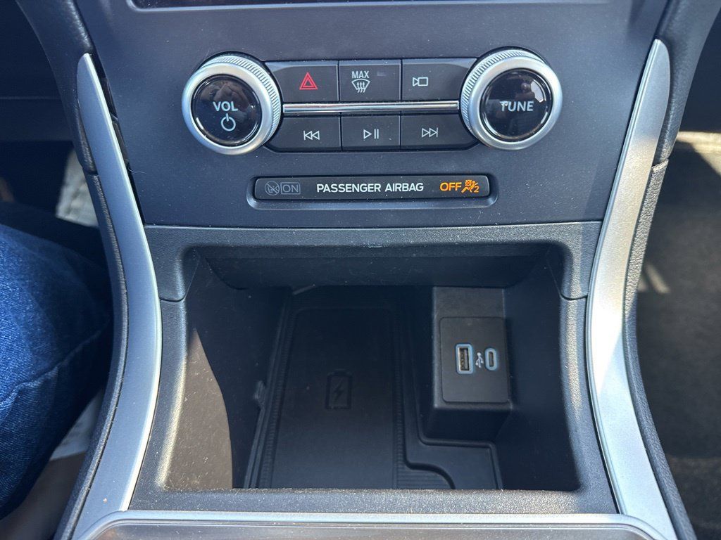 Used 2023 Ford Edge SEL w/ Convenience Package AWD/4WD image 38