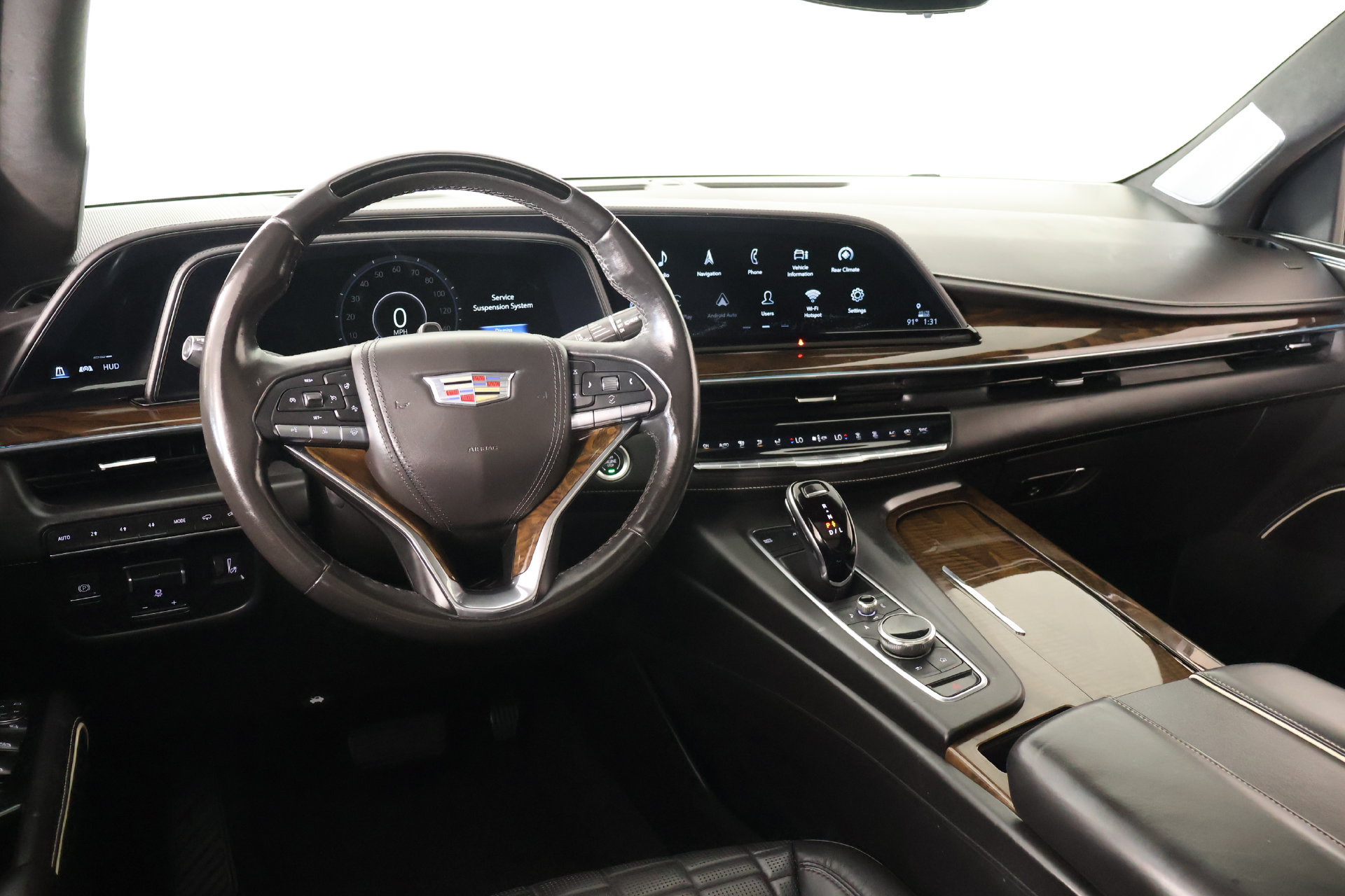 Used 2021 Cadillac Escalade Sport Platinum w/ LPO, ONYX Package AWD/4WD image 2