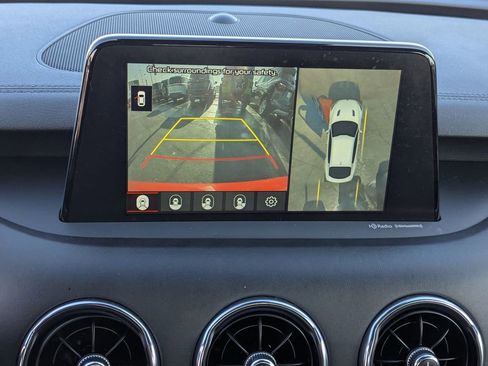 Used 2019 Kia Stinger GT2 image 16