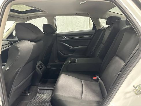 Used 2020 Honda Accord EX image 44