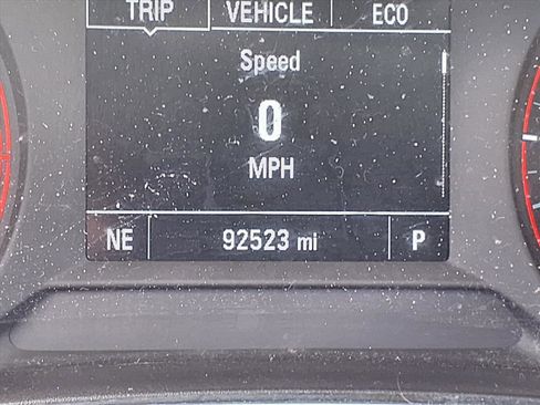 Used 2021 Chevrolet TrailBlazer RS w/ Sun and Liftgate Package image 24