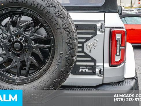 Used 2024 Ford Bronco Outer Banks image 13