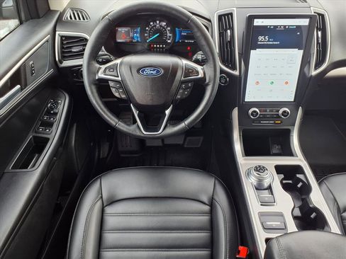 Certified 2023 Ford Edge SEL w/ Convenience Package image 6