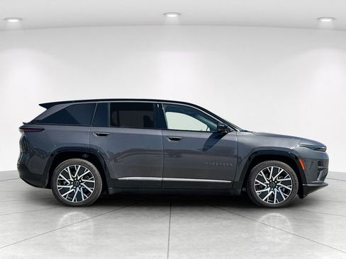 New 2025 Jeep Wagoneer S Limited AWD/4WD image 8
