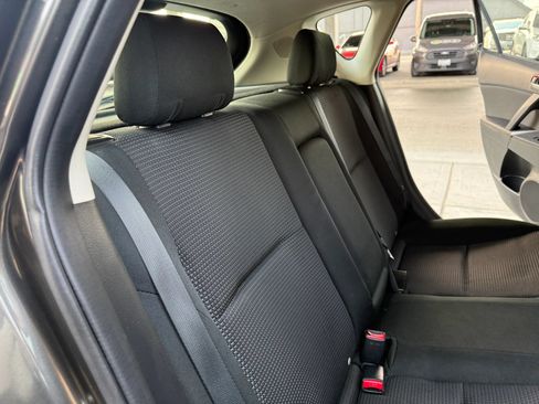 Used 2012 MAZDA MAZDA3 i Touring FWD image 19