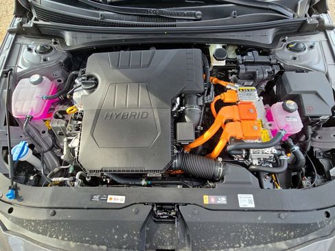 New 2026 Hyundai Elantra Sport FWD image 28