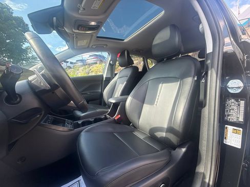 Certified 2024 Hyundai Kona Limited AWD/4WD image 15