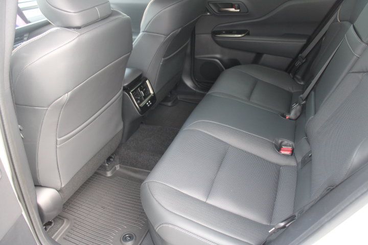 Certified 2026 Toyota Crown Signia w/ Advanced Technology Package AWD/4WD image 15