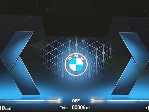 New 2025 BMW X1 xDrive28i w/ Convenience Package image 16