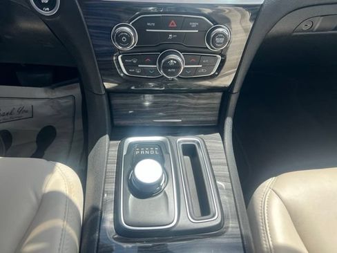 Used 2020 Chrysler 300 Touring L w/ Quick Order Package 2EF RWD image 23