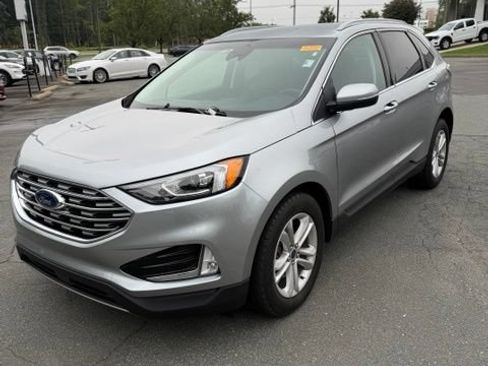 Used 2020 Ford Edge SEL w/ Convenience Package FWD image 8