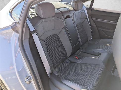 Used 2025 Porsche Taycan 4S image 23