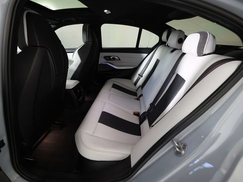 Used 2022 BMW M3 Competition AWD/4WD image 13