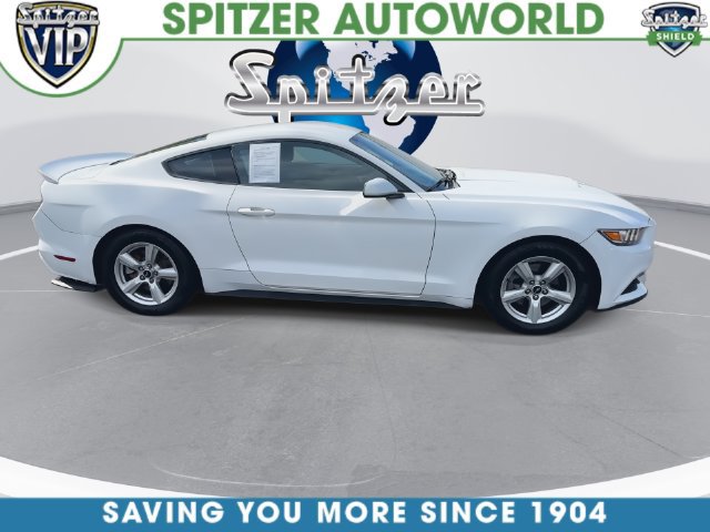 Used 2017 Ford Mustang Coupe RWD image 17