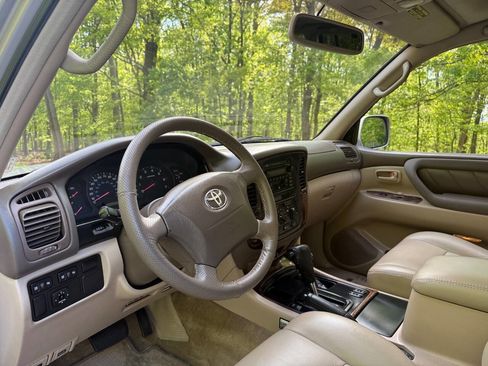 Used 2001 Toyota Land Cruiser AWD/4WD image 22