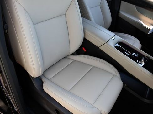 Used 2025 Nissan Murano SL AWD/4WD image 32