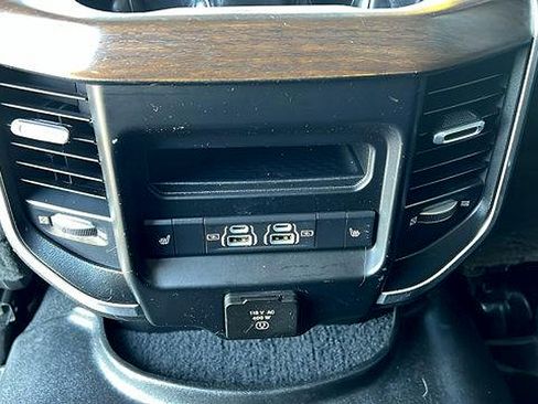 Used 2022 RAM 3500 Laramie image 15