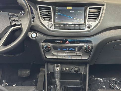 Used 2017 Hyundai Tucson SE Plus w/ Cargo Package FWD image 15