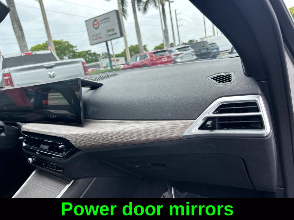 Used 2025 BMW i4 eDrive40 RWD image 26