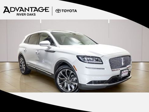Used 2022 Lincoln Nautilus Reserve AWD/4WD image 1
