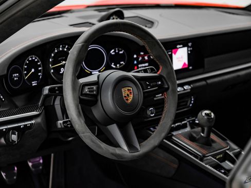 Used 2022 Porsche 911 GT3 image 44