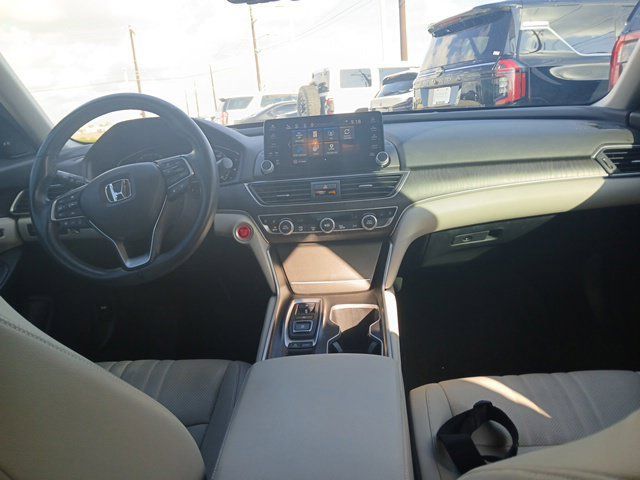Used 2022 Honda Accord Touring image 12