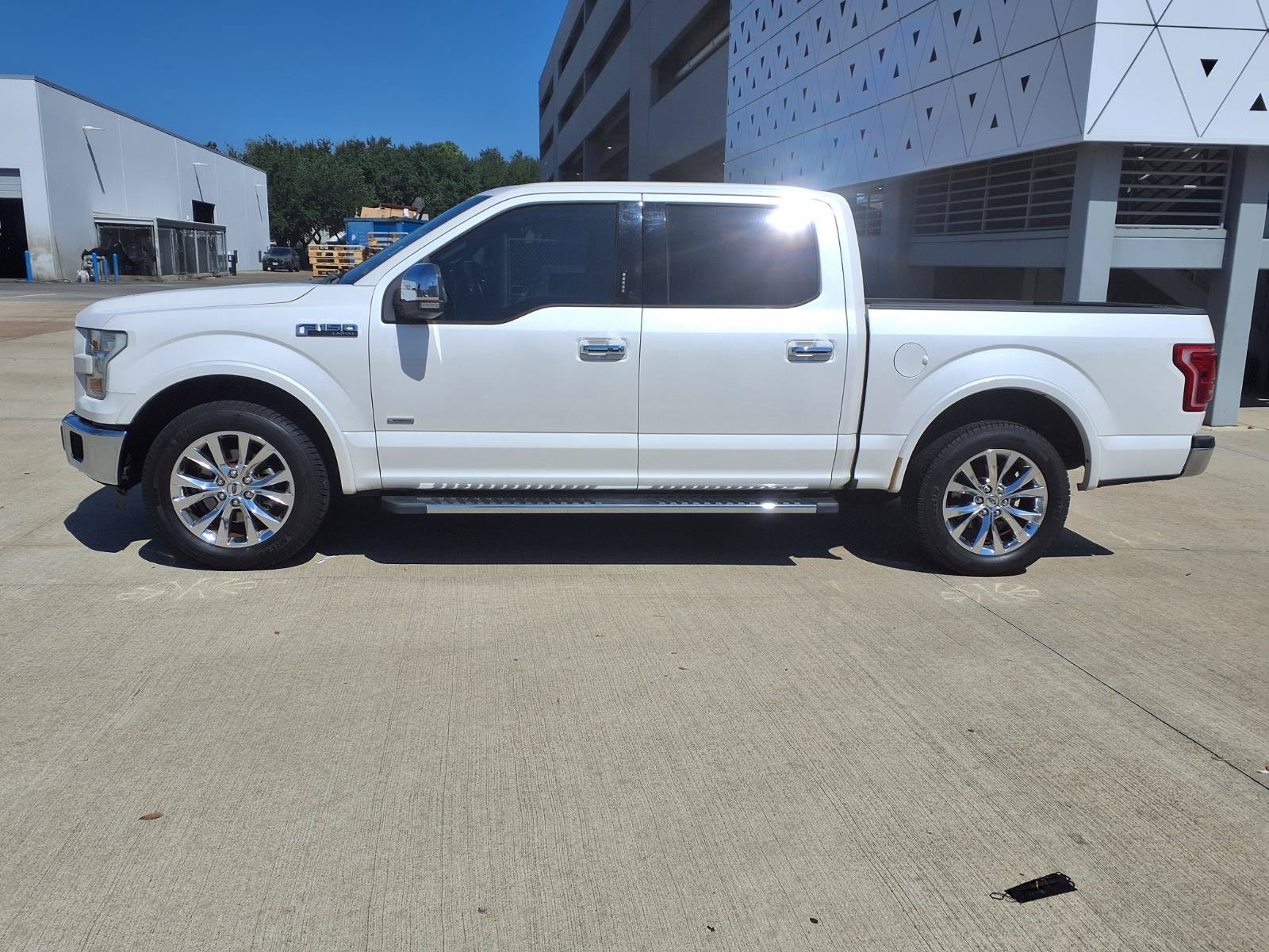 Used 2016 Ford F150 Lariat w/ Equipment Group 502A Luxury RWD image 28