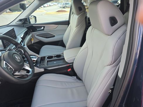 New 2026 Acura MDX w/Technology Package FWD image 16