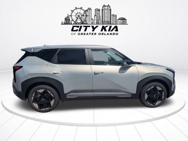 New 2027 Kia Seltos S FWD image 7