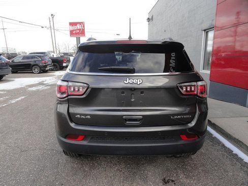 Used 2018 Jeep Compass Limited w/ Navigation Group image 4