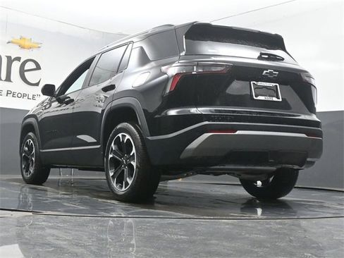 New 2026 Chevrolet Equinox LT w/ Convenience Package II image 5