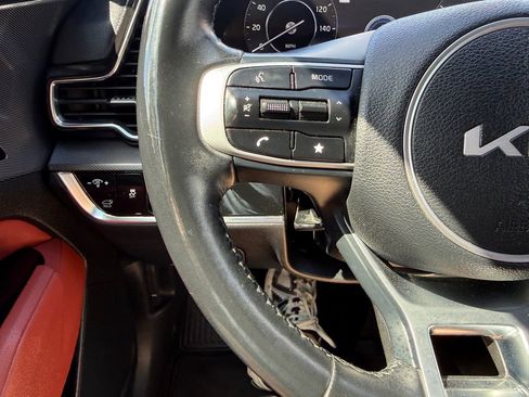 Used 2023 Kia Sportage SX FWD image 33