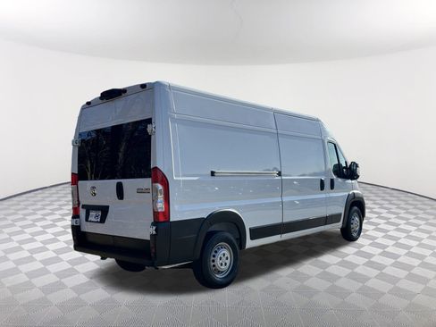 Used 2023 RAM ProMaster 2500 image 7
