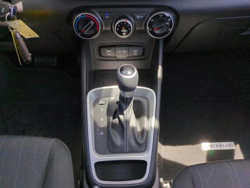 Certified 2023 Hyundai Venue SE FWD image 14