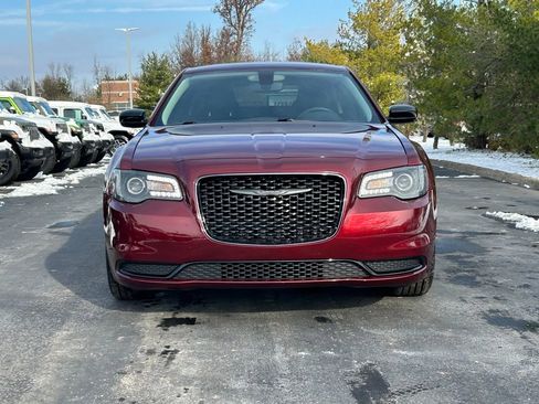 Certified 2023 Chrysler 300 Touring w/ Sport Appearance Package image 2