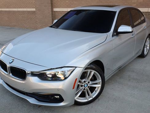 Used 2016 BMW 320i Sedan image 7