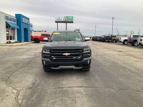 Used 2017 Chevrolet Silverado 1500 LTZ Z71 w/ LTZ Plus Package image 3