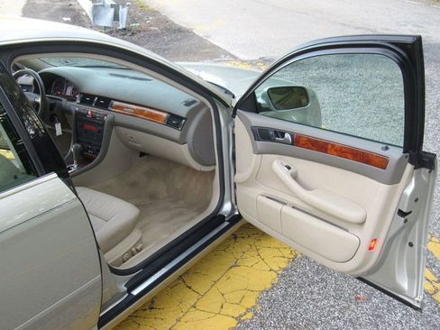 Used 2004 Audi A6 2.7T S line image 23