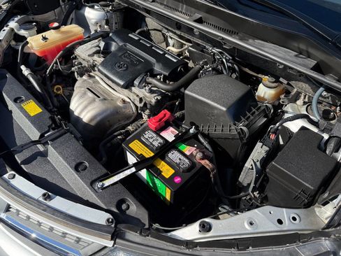 Used 2015 Toyota RAV4 LE image 35