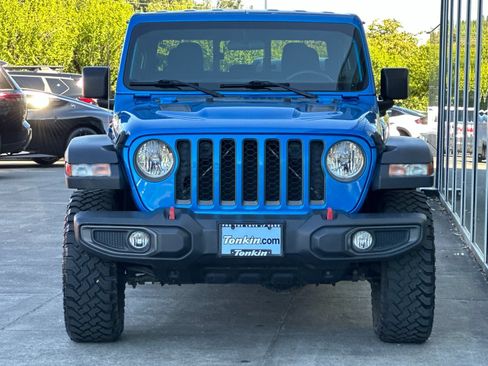 Used 2020 Jeep Gladiator Rubicon w/ Trailer Tow Package AWD/4WD image 8