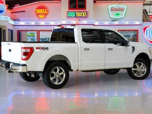 Used 2021 Ford F150 Lariat image 3