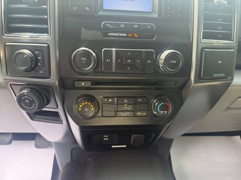 Used 2018 Ford F150 XLT w/ XTR Package AWD/4WD image 12