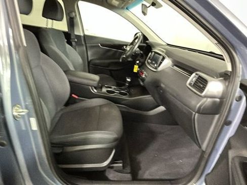 Used 2020 Kia Sorento LX w/ LX I4 Convenience Package FWD image 30