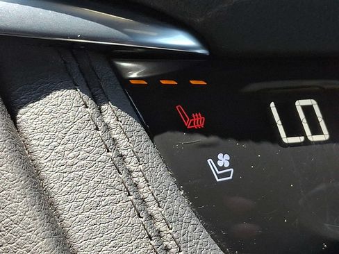 Certified 2023 Cadillac XT5 Sportv AWD/4WD image 31