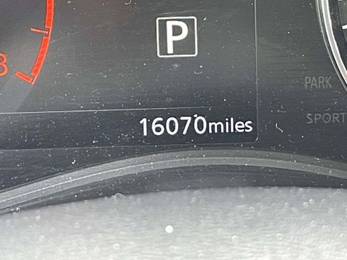 Used 2024 Nissan Kicks SV image 23