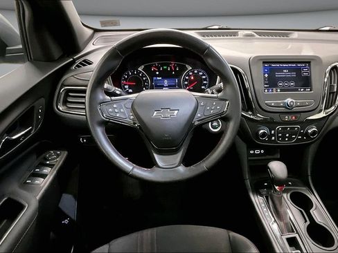 Used 2023 Chevrolet Equinox RS AWD/4WD image 8