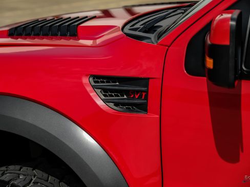 Used 2013 Ford F150 Raptor w/ Luxury Equipment Group AWD/4WD image 35